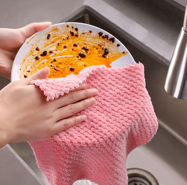 Household cleaning dishcloth